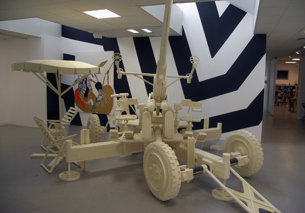 Maarten Peerdeman - Untiteld - 400x500x250cm PU-schuim Maarten Peerdeman - Untiteld - 400x500x250cm PU-schuim