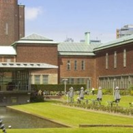 De eerste aflevering naar @Boijmans. Omdat het mijn laatste dag zomervakantie was, besloot ik om deze maar eens nuttig in te vullen en ben een dagje Rotterdam gaan doen. @mhoorw [&hellip;]