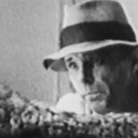 Uit de categorie klassiekers, Joseph Beuys. De collectie foto’s die ik nog had liggen van zijn performance waren eigenlijk de rede om ze hier te delen. Beuys wordt vaak de [&hellip;]