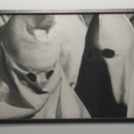 Niet alleen is er in het M HKA een goede tentoonstelling te zien met een hoop verschillende kunstenaars, nog veel meer de moeite waard is de solo van Craige Horsfield. [&hellip;]