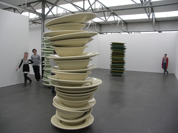 No title (stacked plates mint green) - Keramische epoxy en glasvezel No title (stacked plates mint green) - Keramische epoxy en glasvezel