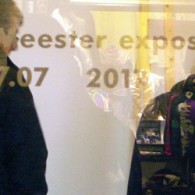 Vanaf vandaag is er om de week in Kunstpodium T een opening van het Leerling/Meester concept. Daarin is er een Meester, een redelijk bekende kunstenaar, en een groepje van 4 [&hellip;]