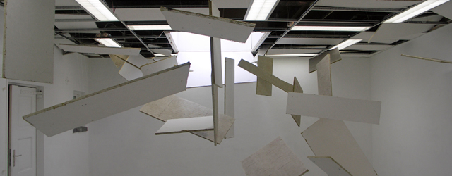 Vandaag was er een opening bij Argument, een kleine maar mooie ruimte in Tilburg. Afgelopen donderdag was mij het droevige nieuws ter ore gekomen dat deze ruimte misschien gesloten gaat [&hellip;]