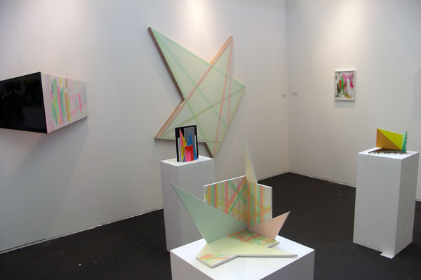 AKINCI - Esther Tielemans AKINCI - Esther Tielemans