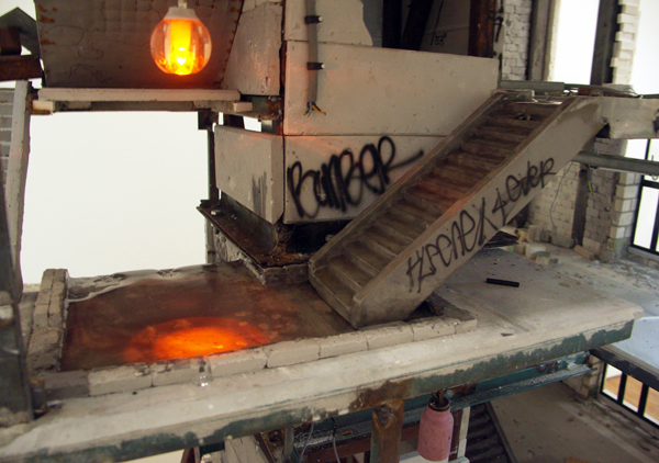 Erik Sep - Liberty City - Mixed media (detail) (Mark Stewart & The Maffia - Liberty City) Erik Sep - Liberty City - Mixed media (detail) (Mark Stewart & The Maffia - Liberty City)