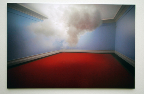 Berndnaut Smilde - Nimbus Berndnaut Smilde - Nimbus