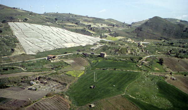 Raphaël Zarka - Gibellina Vecchia Raphaël Zarka - Gibellina Vecchia