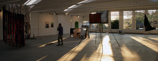 Een groepje Duitse kunstenaars bezette een tijdje De Fabriek en toonde het resultaat afgelopen weekend. Helaas slechts twee dagen. De kunstenaars wilden een culturele uitwisseling op gang brengen tussen Duitsland [&hellip;]