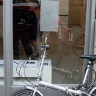 Bij Rolt is tot en met morgen nog wat schilderwerk te zien van Anna Bjerger (1973). Ik liep daar op dat moment rond met een bekende van me die ook [&hellip;]