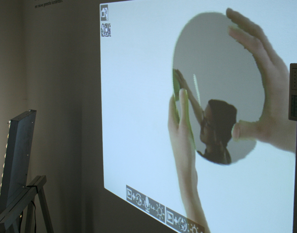 Kunstpodium T - Greenscreen Kunstpodium T - Greenscreen