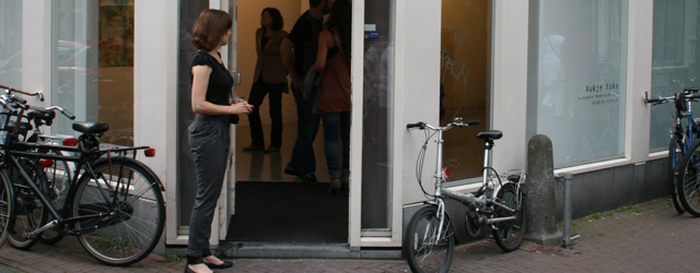 Ook nog een topper bij het rondje van 10 september, Stigter met daar een solo van Aukje Koks (1977). Het werk van Aukje Koks gaat over de illusie van het [&hellip;]