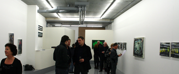 Afgelopen zaterdag debuteerde Jop Vissers (1986) bij Wim van Krimpen. De week ervoor was ik nog op atelierbezoek bij Vissers (we go long way back). Jop Vissers schildert. Het is [&hellip;]