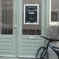 Bij Gerhard Hofland was tot afgelopen weekend een tentoonstelling te zien met hoofdzakelijk schildersgericht werk. Dat wil niet zeggen dat er alleen maar schilderwerk te zien was. Het werk van [&hellip;]