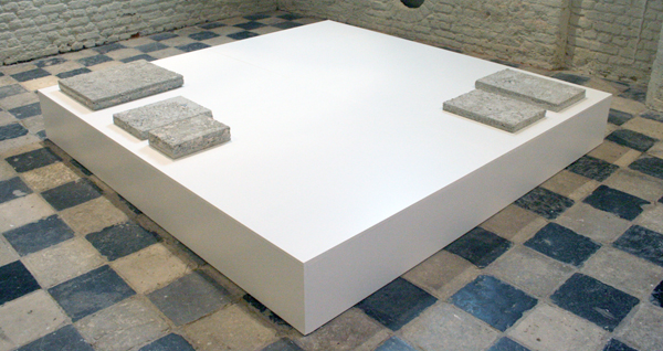 Remco Torenbosch - Foundation Stones (papercrete prototypes A - E) - Beton Remco Torenbosch - Foundation Stones (papercrete prototypes A - E) - Beton