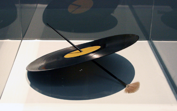 Rene Daniels - Het object - Vinylplaat en penseel Rene Daniels - Het object - Vinylplaat en penseel