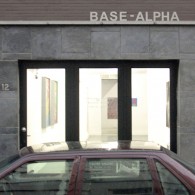 Het is eenvoudig om de schilderkunst te degraderen tot wat verf op een drager smeren, maar toch is dat wat Tom Poelmans (1984) en Denie Put (1991) doen. Beide kunstenaars maken werk waarbij [&hellip;]