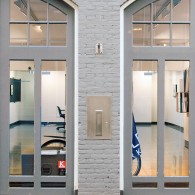 Het werk van Navine G. Khan-Dossos (1982) en mij is nog tot en met 26 maart te zien bij Roger Katwijk te Amsterdam.