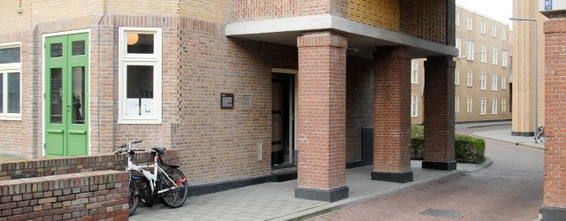 Wie arts is is bekend met de eed van Hippocrates. Daarin verplichten artsen zichzelf aan een aantal beroepsregels ten behoeve van de ander. Hippocrates (460-370 BC) wordt gezien als de [&hellip;]