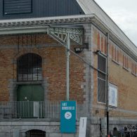 Vandaag opende Art Brussels. Rondom deze editie zijn er nogal wat veranderingen gaande. Niet alleen is Art Brussels vanuit de Expo verhuisd naar Tour & Taxis, wat nogal wat implicaties [&hellip;]