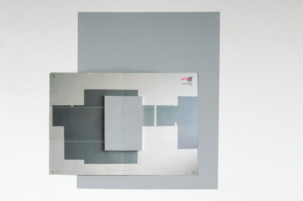 Martijn Schuppers - Pentimenti, Ral 7040 - Muurverf op drukwerk (29x42cm) oplage 50 incl boek