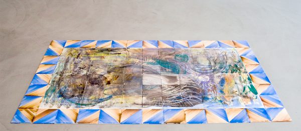 Lucy Stein - Untitled (Immanence) - 200x123cm Tegels (keramiek)