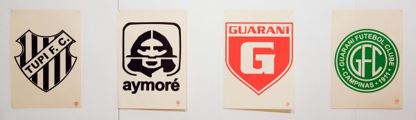 Paulo Nazareth - Produtos de Genocidio (Products of Genocide) - 42x30cm Prints op papier