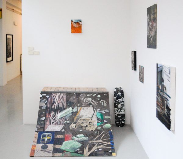 Tobias Langkeek - Debris 4 - 120x70x150cm Acrylverf op ramp