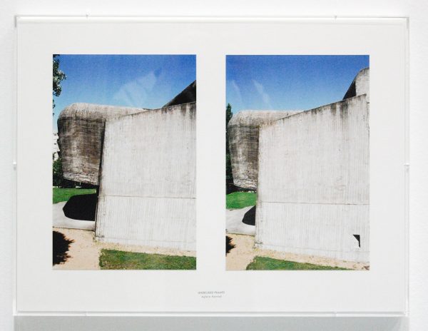 Aglaia Konrad - Undecided Frames (Nevers 2009) - Digitale print gemonteerd op archiefkarton, stempel en plexidoos, 2013