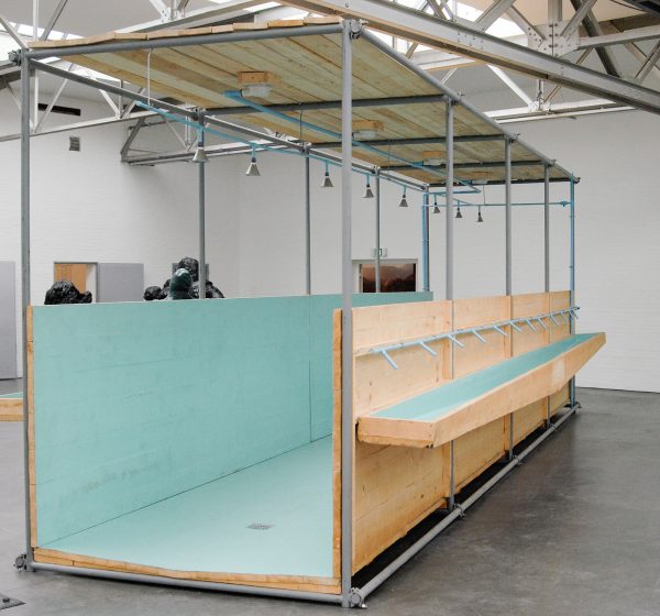 Atelier van Lieshout - CallCenter Units Life Size Showerunit - Hout, staal en glasvezel