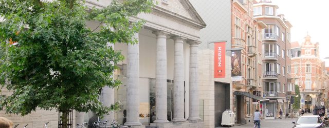 Een poosje geleden was ik een van de deelnemers van een symposium, ergens halverwege maakte ik de opmerking dat alle kunst politiek is. Een voor mij vanzelfsprekendheid maar aan de [&hellip;]