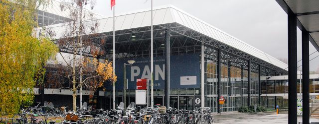 Gisteren opende de PAN, het broertje van de TEFAF, dat inmiddels zijn 30e jubileumjaar viert. En dat doet het door een frisse wind te doen laten waaien door de beursvloer. [&hellip;]