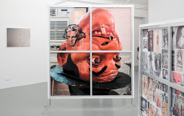 Berend Strik - Decipher the Artist's Mind (Studio JM) - 212x195cm C-print met borduursel (achterzijde)