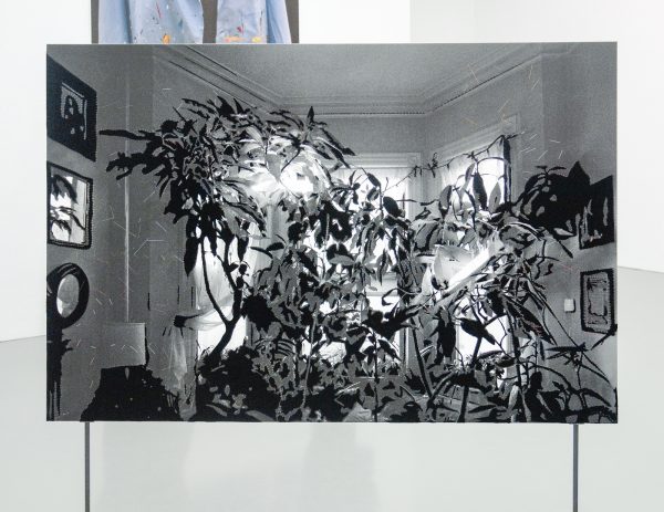 Berend Strik - Decipher the Artist's Mind (Studio MR) - 122x183cm C-print met borduursel