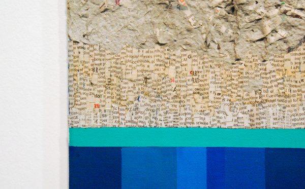 Anna Ostoya - Screens and Screams - Olieverf, acrylverf, papier-mache, krantenpapier en prints op canvas (detail)