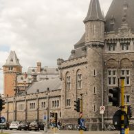 Dit weekend zijn er de Open Studio’s van het HISK. Alle deelnemers die twee jaar lang freewheelen op het HISK laten zien waar ze zoal mee bezig zijn. Het HISK is [&hellip;]