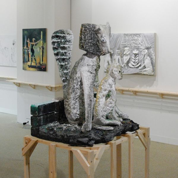 Nicolas Krupp - Lin May Saeed