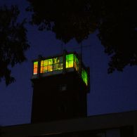 Ieder jaar geeft Viewmaster projects een videokunstenaar de opdracht om een werk te maken dat past bij de vuurtoren. Een film van 360 graden en tevens een baken in de [&hellip;]