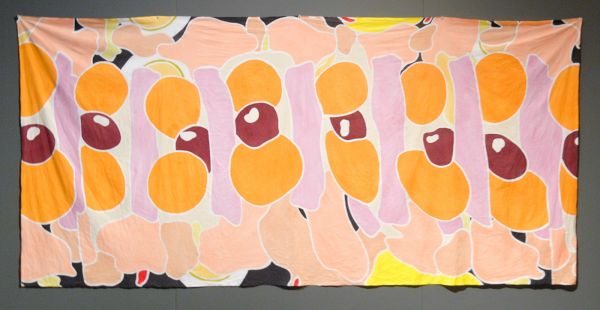 Steef Crombach - Piet - 135x284cm, Bijenwas, stofverf en katoen