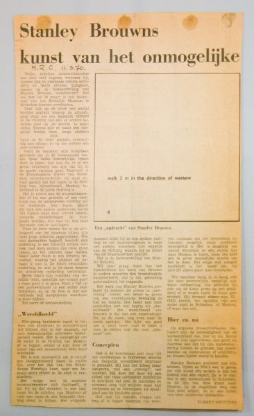 documentatie stanley brouwn - krantenknipsel