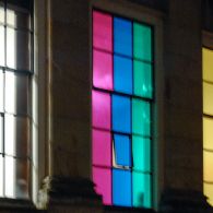 Om de zoveel tijd zijn ze er, kunstenaars die een punk-attitude hebben en desondanks erkenning vinden bij een groter publiek. De enfant terrible van een aantal jaar terug was Marc [&hellip;]