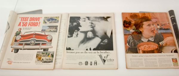 James Rosenquist - I Love You With My Ford - Bronmaterial