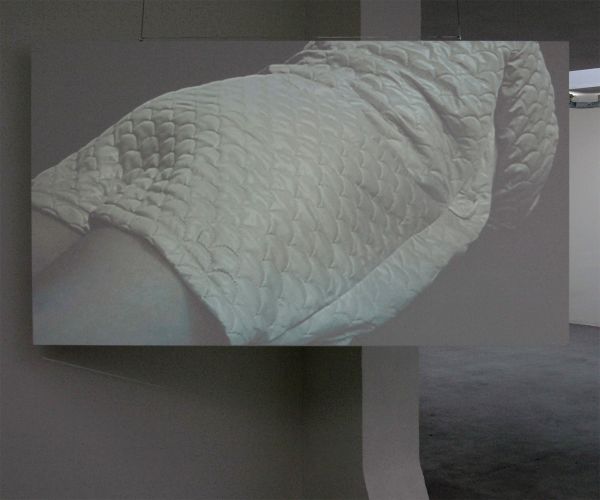 Lien Huwels - Lumious Costume - 10,10minuten, Video HD