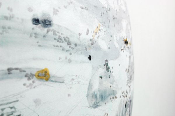 Marilou van Lierop - Lat 18 29,000488 Lon 11 6,204146 - 120cm Olieverf en potlood op polyester (detail)