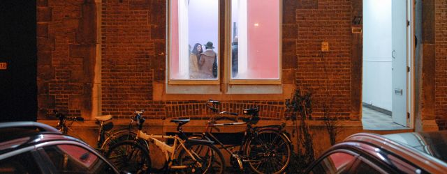 Omdat ik de afgelopen weken weer met van alles in de weer ben in het atelier lig ik ver achter op wat ik wilde publiceren. Sommige tentoonstellingen zijn dus helaas al [&hellip;]