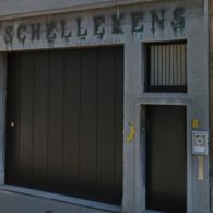 Tegenover de bijna kitscherige melanchonie van Boltanski kun je de oprechte fragiliteit van Grace Schwindt (1979) zetten. Beide hun werk handelen over verlies en uiteindelijk de relatie met de dood. Daar waar de ene [&hellip;]