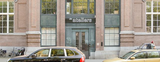 Vandaag opende de postacademische instelling De Ateliers haar deuren. De tien uitverkorenen, die hier de afgelopen twee jaar mochten freewheelen en intense begeleiding kregen, tonen nu wat daar uit is [&hellip;]