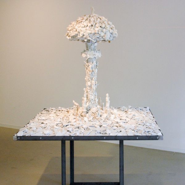 Ron Mandos - Bouke de Vries - Cloud 2 - 120x130x130cm Keramiek en mixed Media