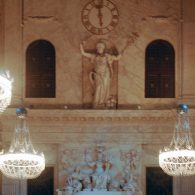 Dit jaar is de koninklijke schilderprijs anders georganiseerd dan voorgaande jaren. Het aantal getoonde deelnemers is van 20 naar 12 gegaan, het aantal winnaars van 4 naar 3 en het aantal [&hellip;]