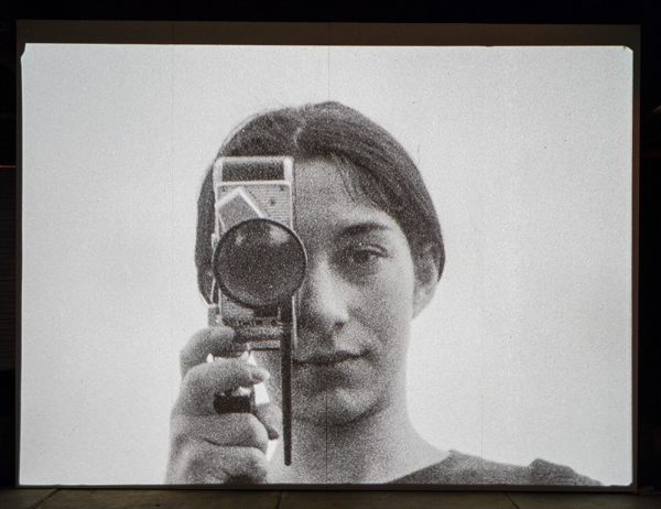 Jeroen Eisinga - Het Zesde Zintuig (The Sixt Sense) - 2,53minten 16mm naar SD, zwartwit met stereo geluid