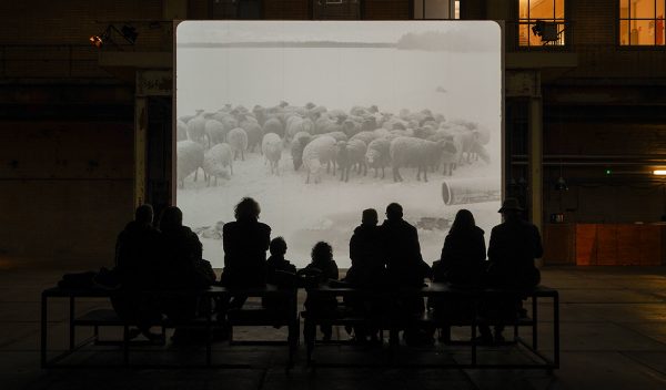 Jeroen Eisinga - Nightfall - 56,05minten Super 35mm naar 2K, zwartwit met stereo geluid (met publiek)